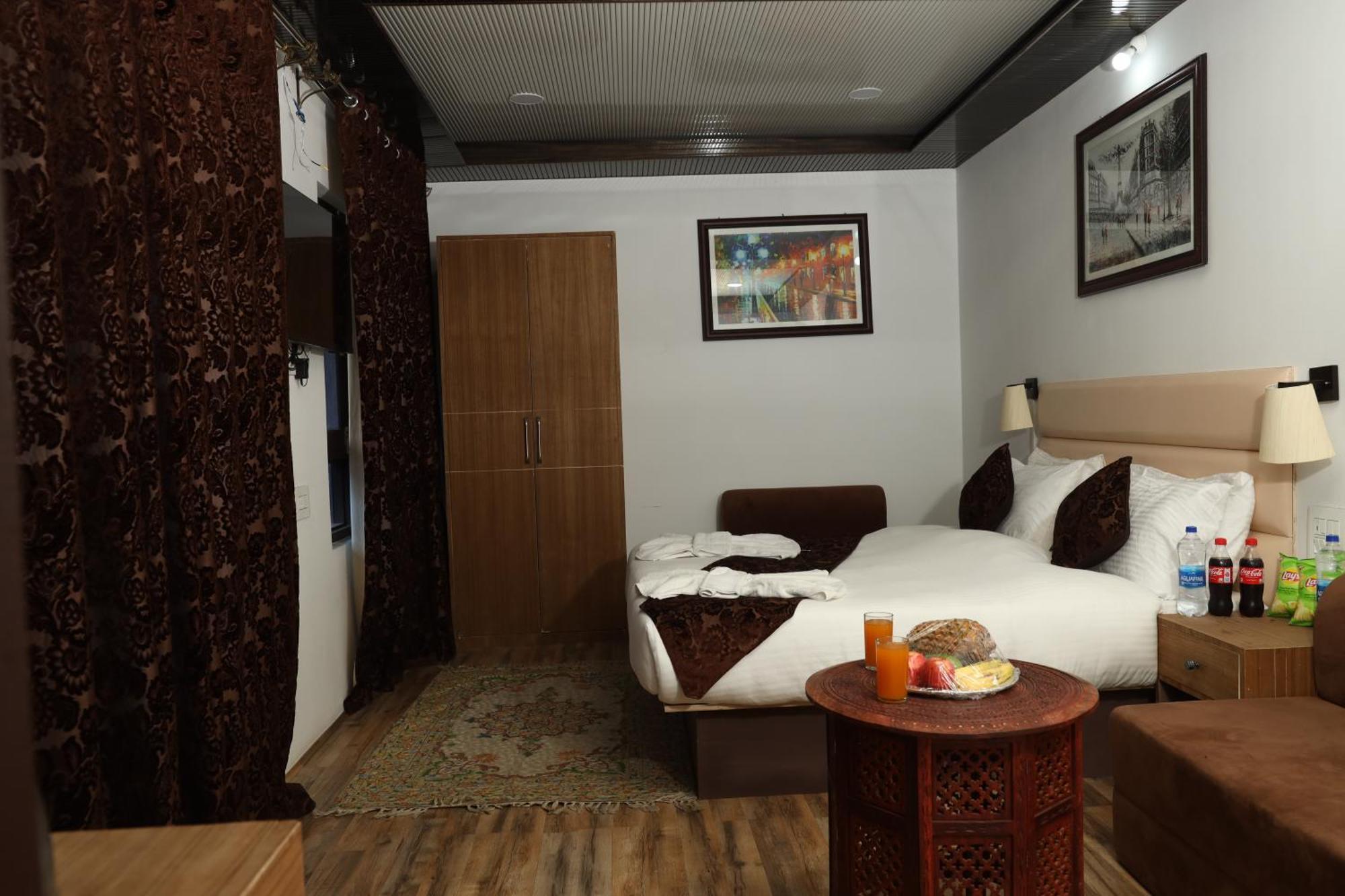 Hotel Mountain Orchard Retreat Pahalgām Extérieur photo